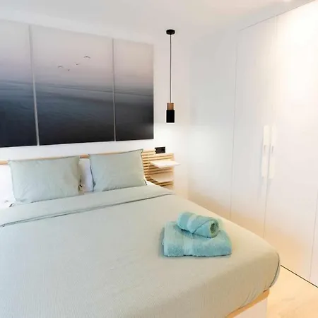 Apartamento Capri Living Suites En Castellon Castellon de la Plana Exterior photo